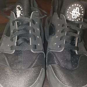 NIKE AIR HUARACHE BLACK MEN'S SIZE 11
